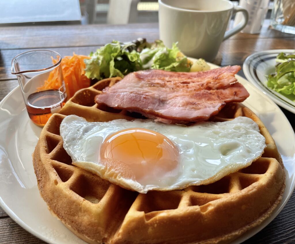 【那須塩原市】香り高いパンとワッフル☆幸せモーニング♪（くじらぐも BAKE＋MEAL）