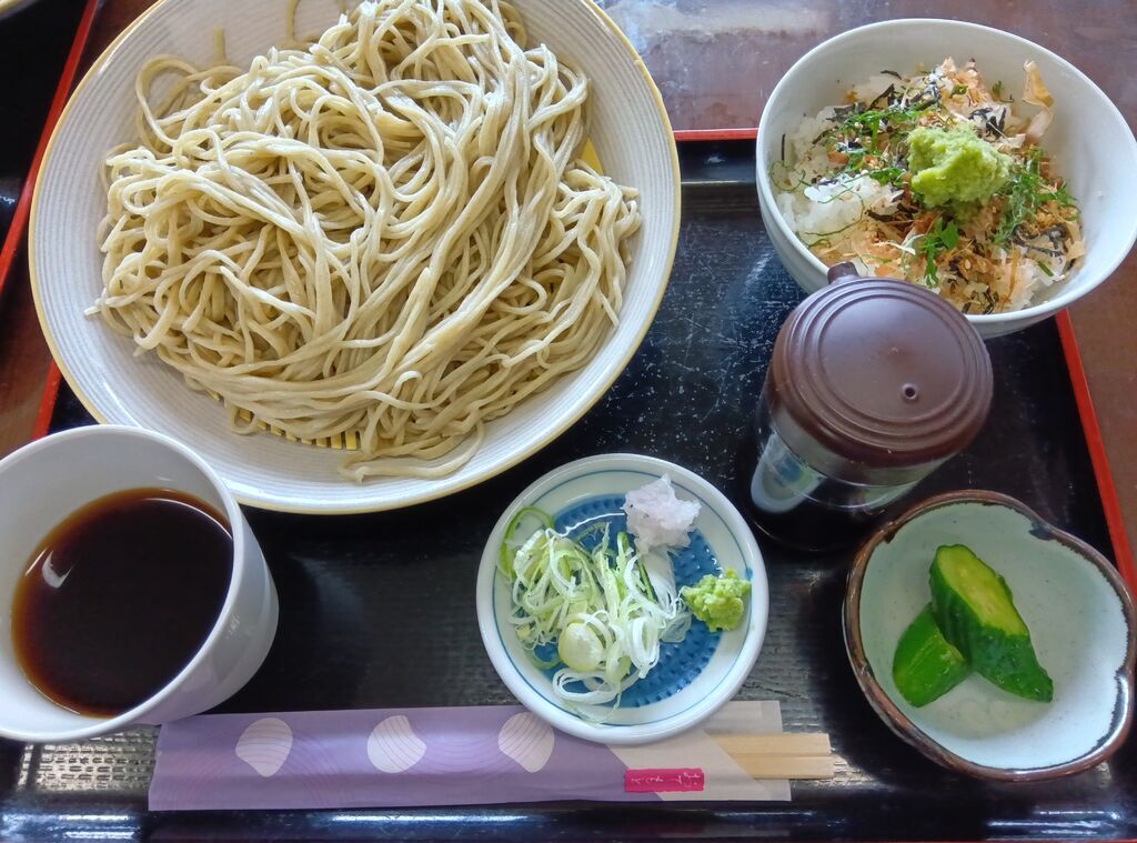 【日光市】地元の沢育ちが主役☆わさび丼とお蕎麦(やみぞ蕎麦 しらたき)