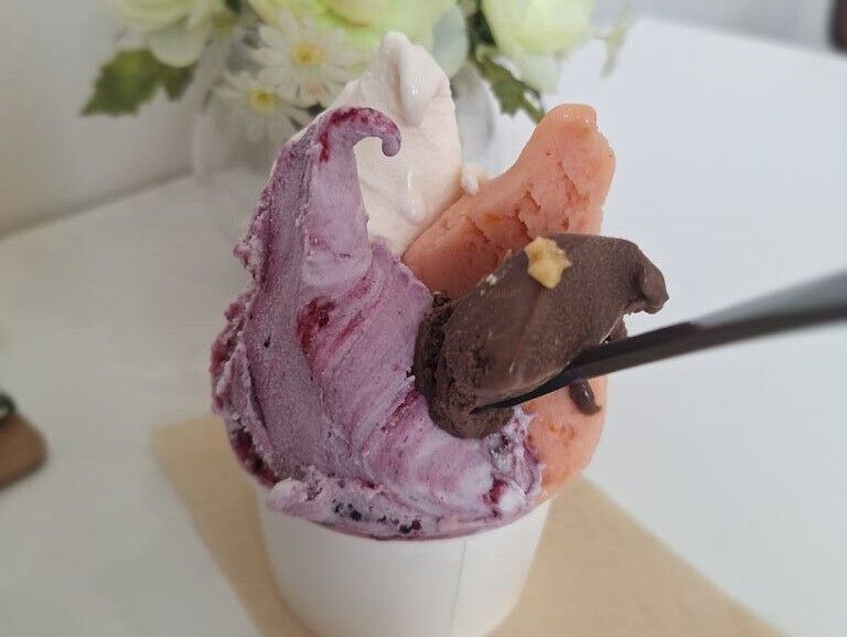 【佐野市】ひとさじごとに感動♪トリプル限定フレーバー（ICE&CAFE LATTE）