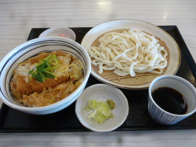 へんこつ 鹿沼茂呂店 鹿沼市のうどん そば ファミリーレストラン 栃ナビ