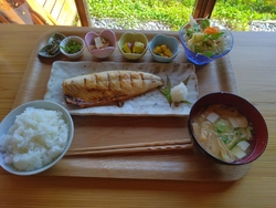 古民家をリノベ...