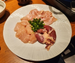 昨日（2025...