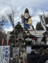 お参りと、馬の...