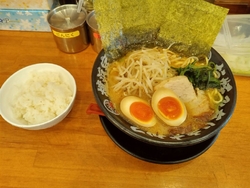 お正月料理では...