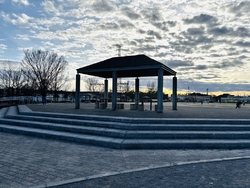 夕方、インター...