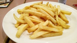 山盛りポテトフ...