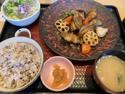 大戸屋さんは相...