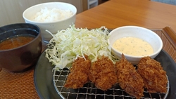 カレーかけ放題...
