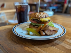 ハンバーガーを...