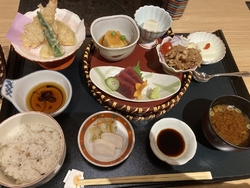 平日のランチが...