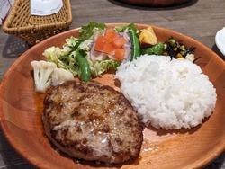 いつもはモーニ...