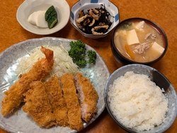 美味しいとんか...