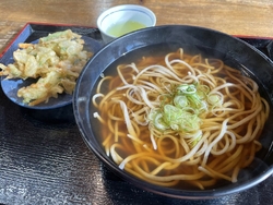 ここの蕎麦、安...