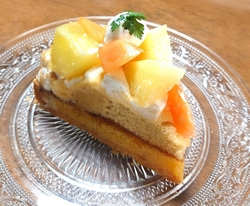ケーキの美味し...