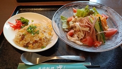 ランチメニュー...