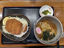久しぶりの昼ご...