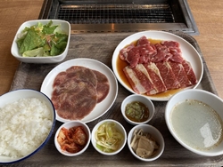 お昼に焼肉！焼...