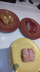 休日などは待ち...