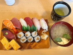 1200円の握...