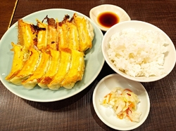 外がパリッと焼...