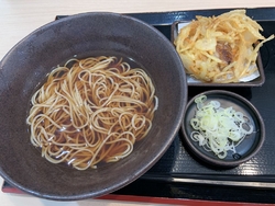 券売機で食券を...