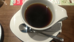 モーニングを食...