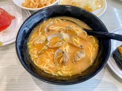 お昼前に伺いま...