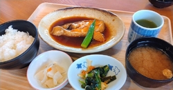 平日13時30...