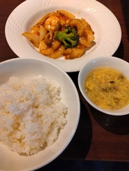 ランチで伺いま...