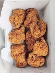 ピザ、唐揚げ、...
