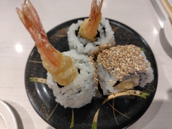 お盆の時期で混...