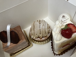 生チョコケーキ...