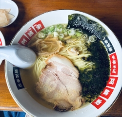 平日のお昼時に...