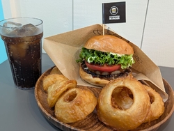 ハンバーガーが...