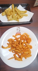 カラオケに行き...