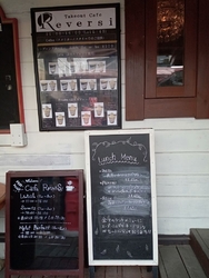 初訪問。開店し...