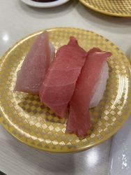 家族での夕食利...