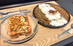 お昼時に伺いま...