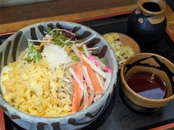 ランチ時にお邪...