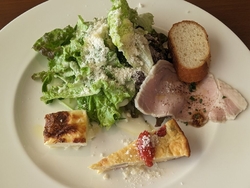 定期的に変わる...