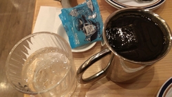 電車待ちの間に...