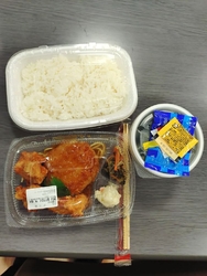 お昼にほっとも...
