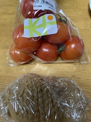 昼頃に、行きま...