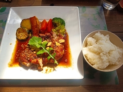 入店すると、「...