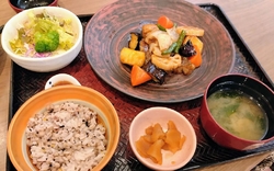 平日15時前に...