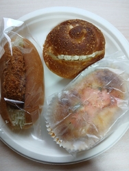 お昼に食べるパ...