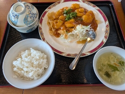 エビチリランチ...