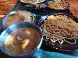 つけ麺が食べた...