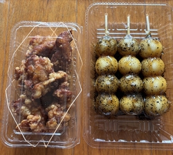 おやつを求めに...