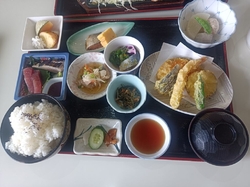 私は人気のとん...
